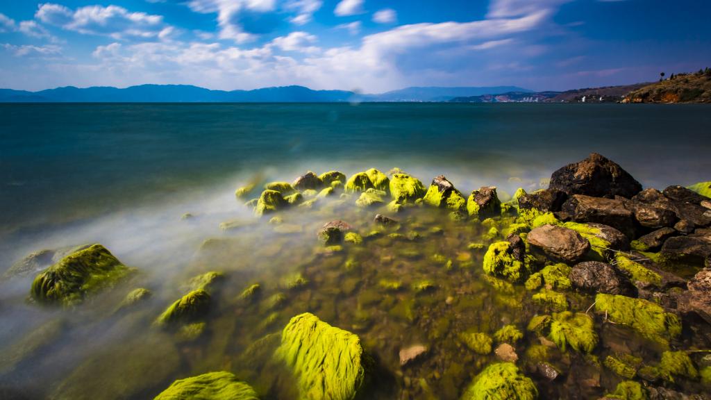 抚仙湖：触手可及的美