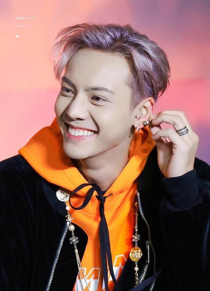 阳光男孩陈伟霆帅气写真