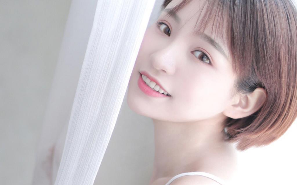 居家美女性感私房写真