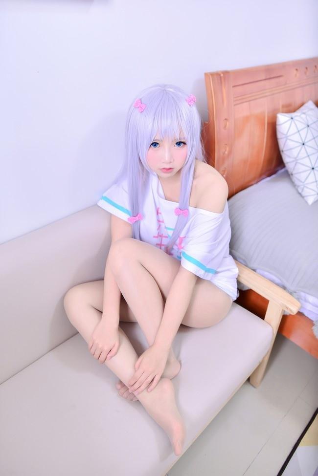 清纯少女cos和泉纱雾居家私房写真