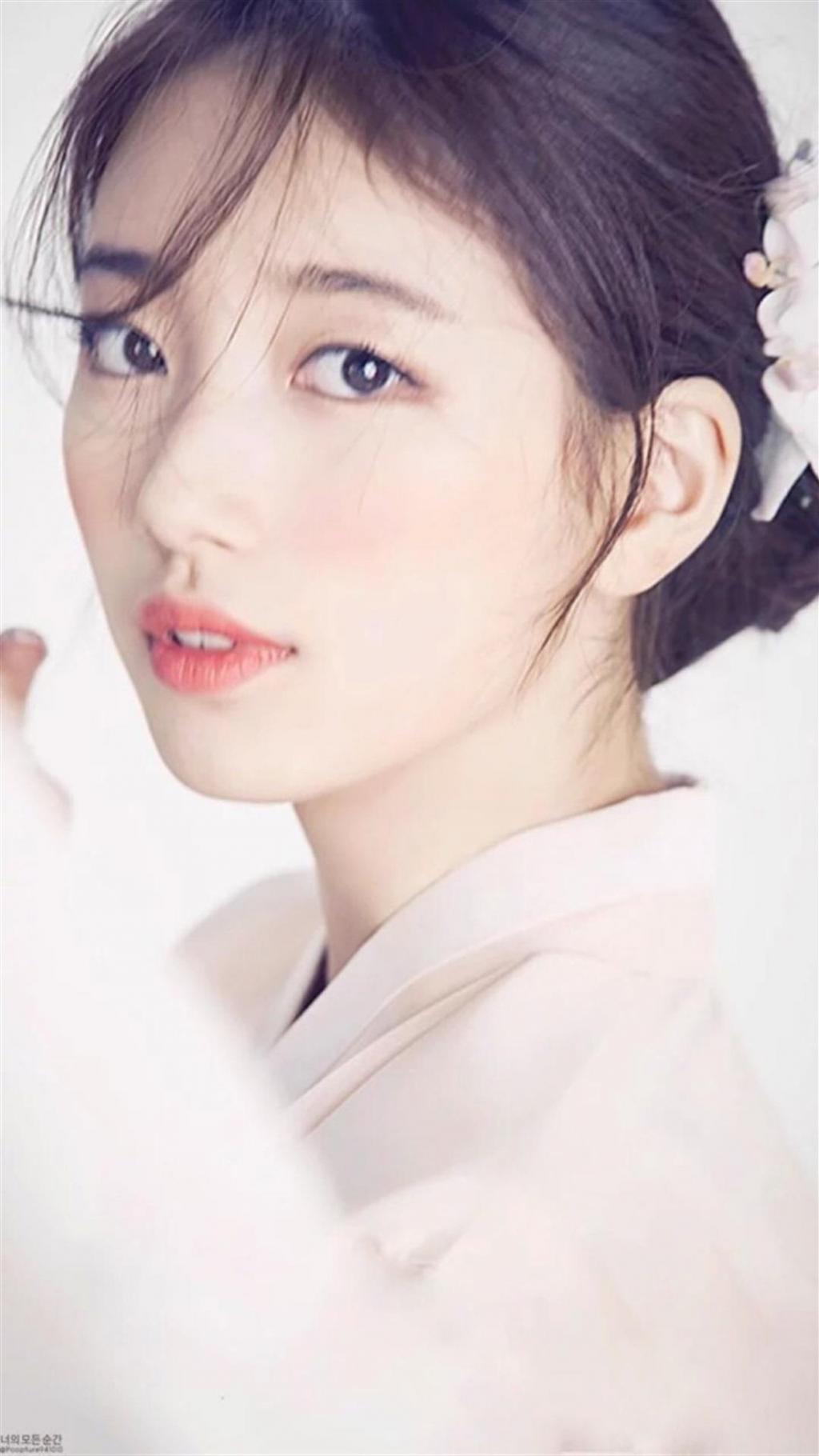 韩国美女裴秀智