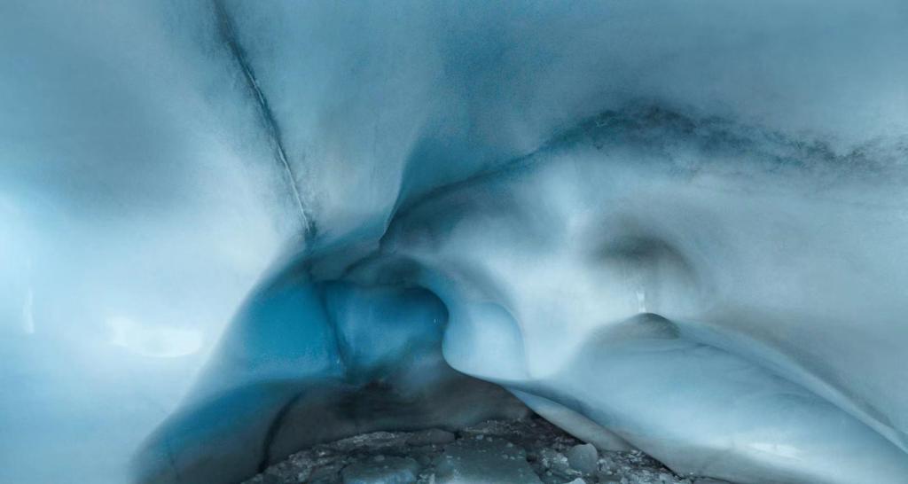 打卡摄影圣地下的唯美冰川