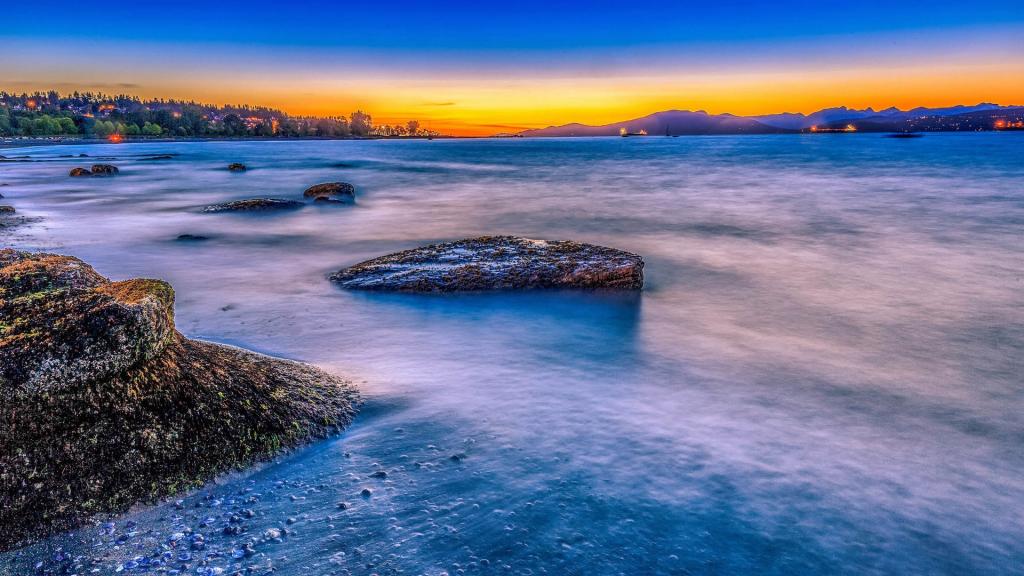 唯美夕阳海滩风景