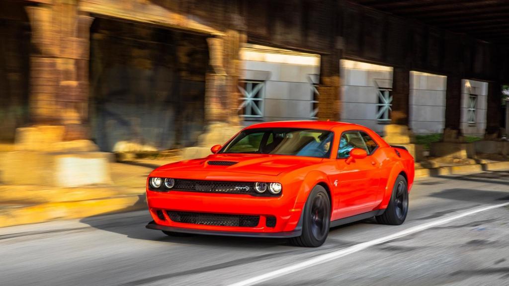 2018道奇挑战者SRT跑车