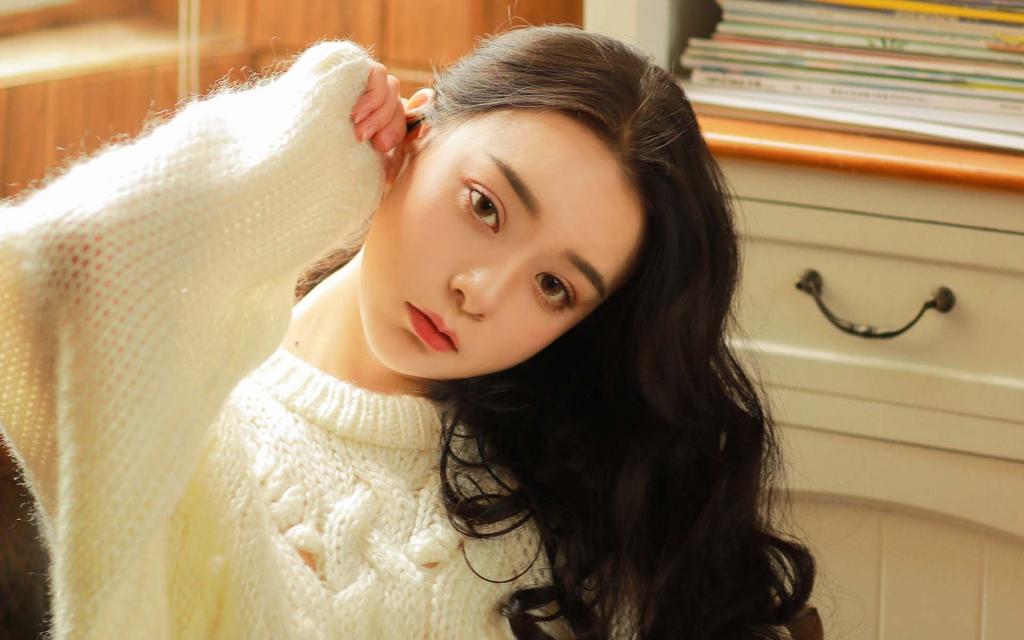 养眼清纯美女文艺性感写真