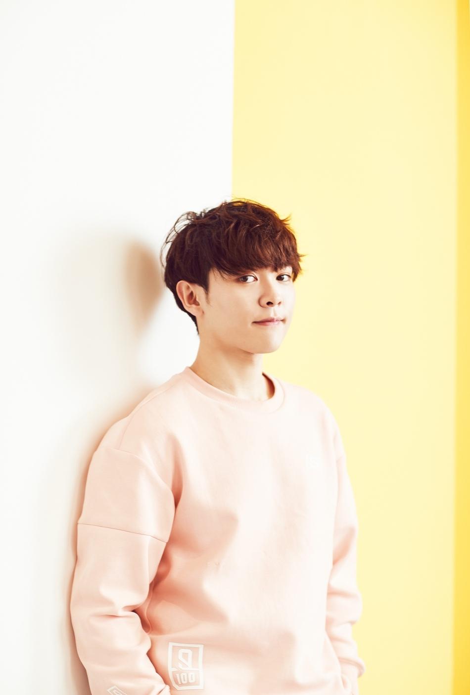 《偶像练习生》尤长婧高清帅气写真