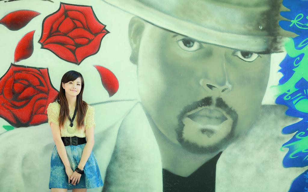 甜美个性女生街拍