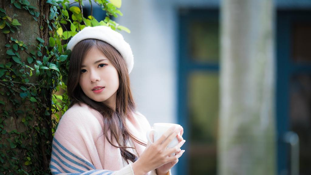 千娇百媚的亚洲美女户外写真