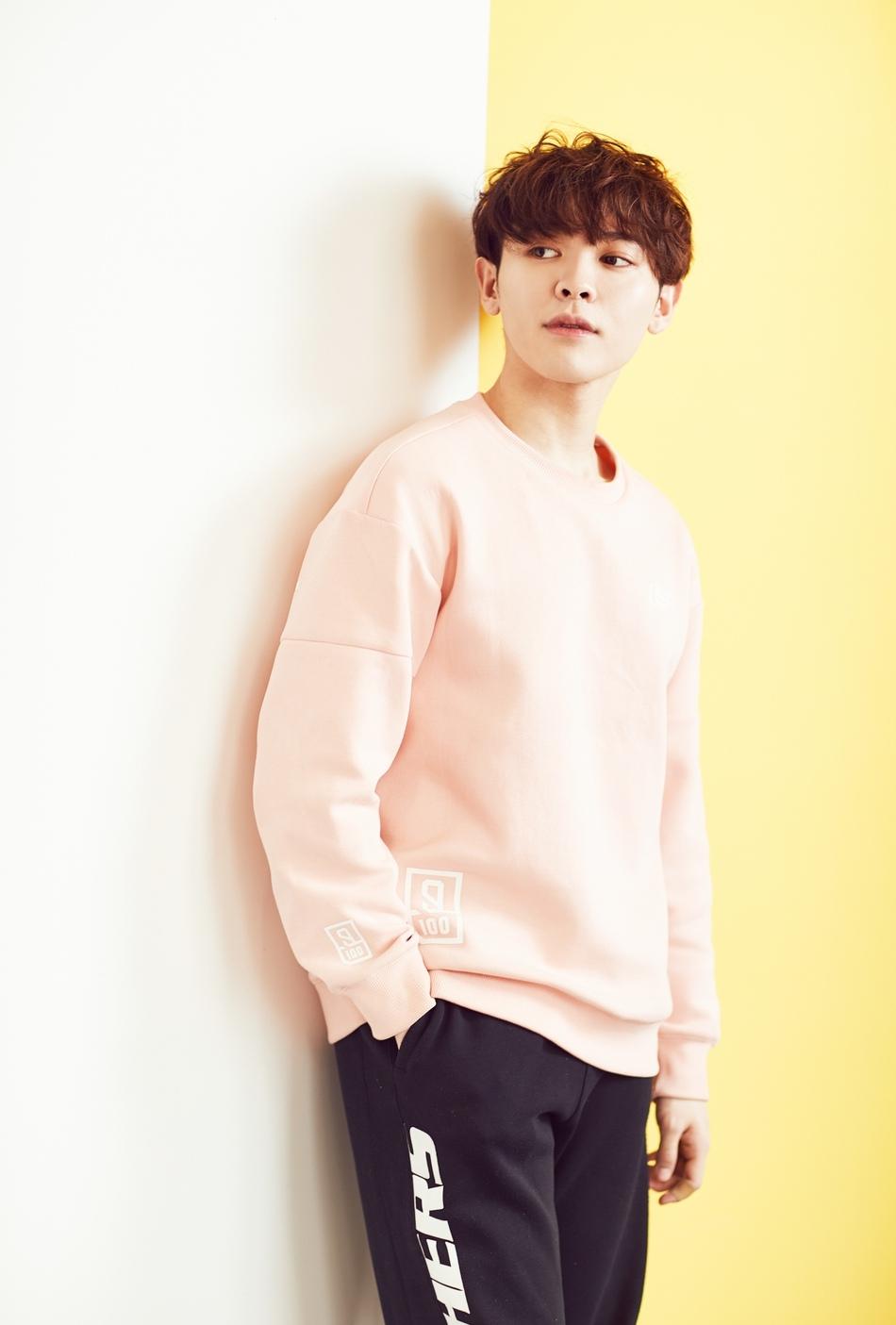 《偶像练习生》尤长婧高清帅气写真