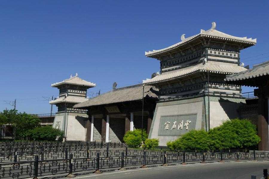 山西大同云冈石窟风光