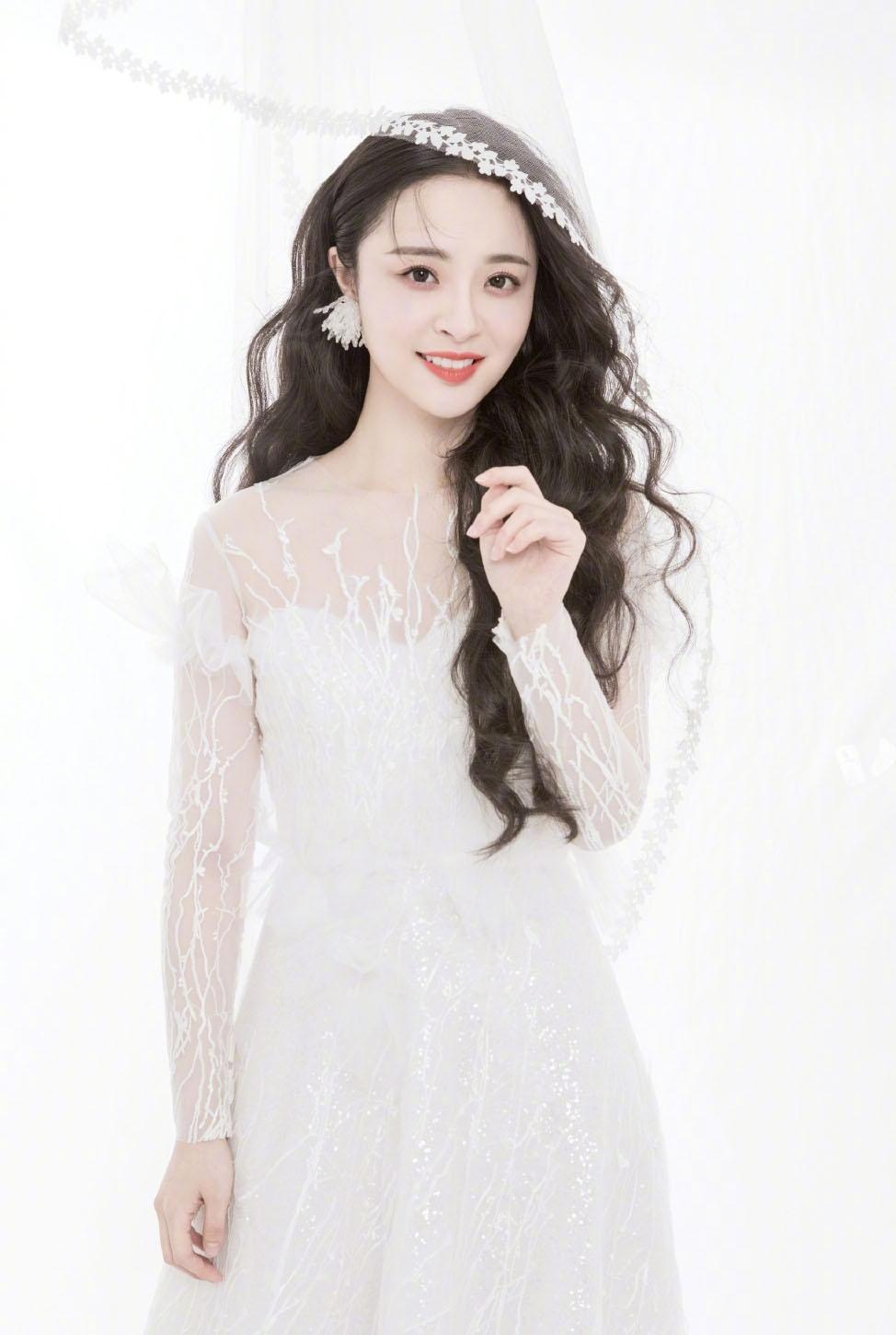 李莎旻子清纯唯美性感白裙写真