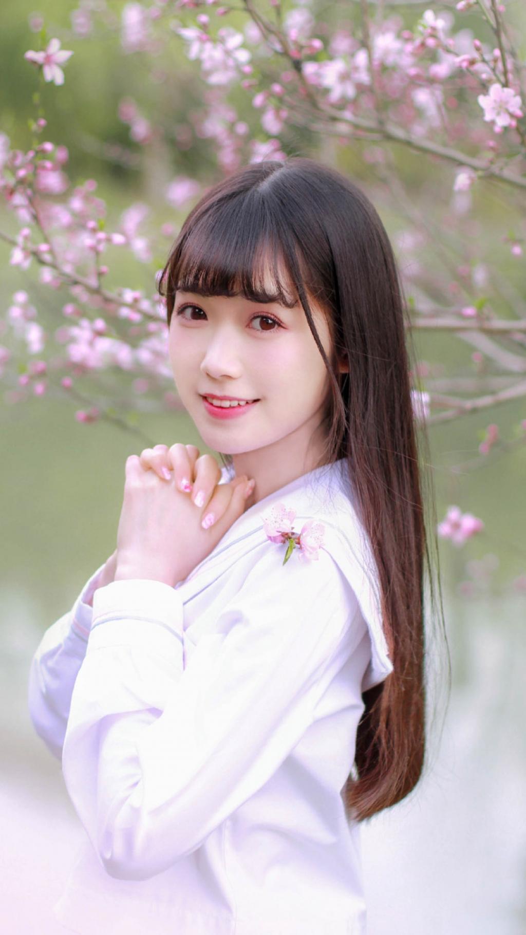 清纯少女学生制服诱人写真