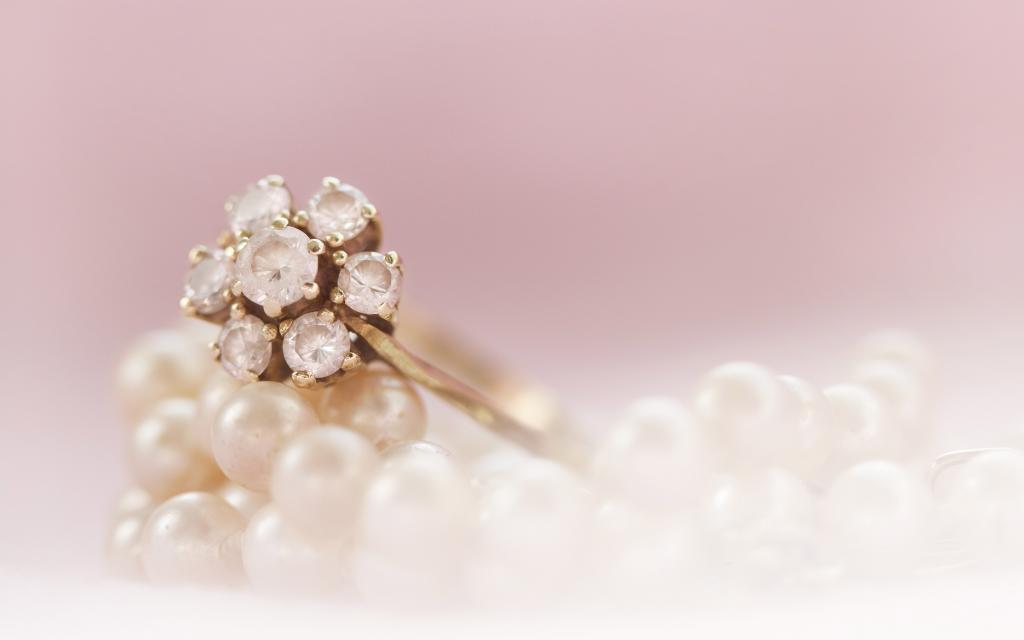 戴珍珠是新潮的玩法