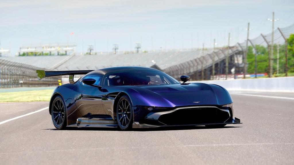 阿斯顿马丁跑车