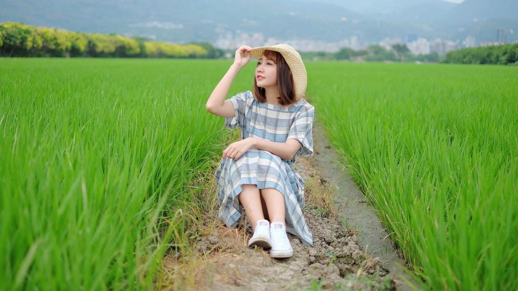 萝莉美女户外写真