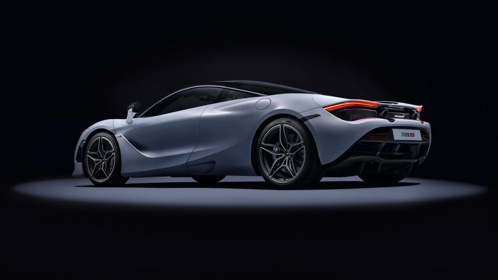 2017帅气迈凯轮McLaren 720S图片