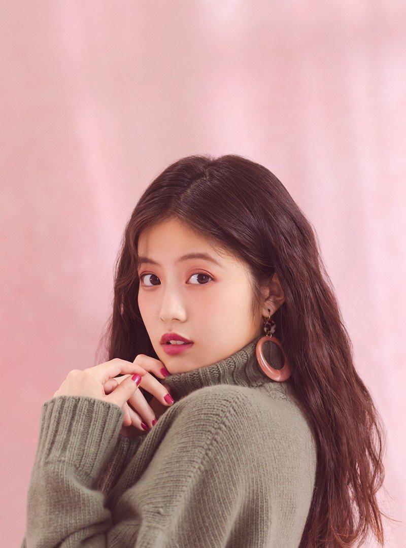 今田美樱日系秋冬穿搭甜美写真