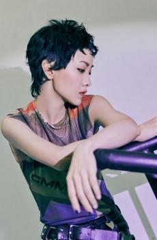 时尚霸气迷人女神郭采洁性感迷人短发写真-2