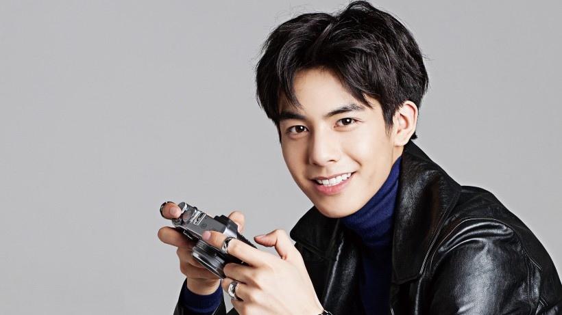 英俊宋威龙时尚写真