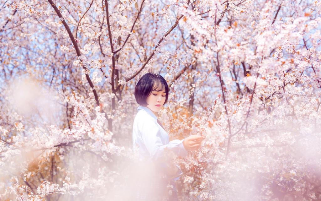 日系美女清纯甜美写真