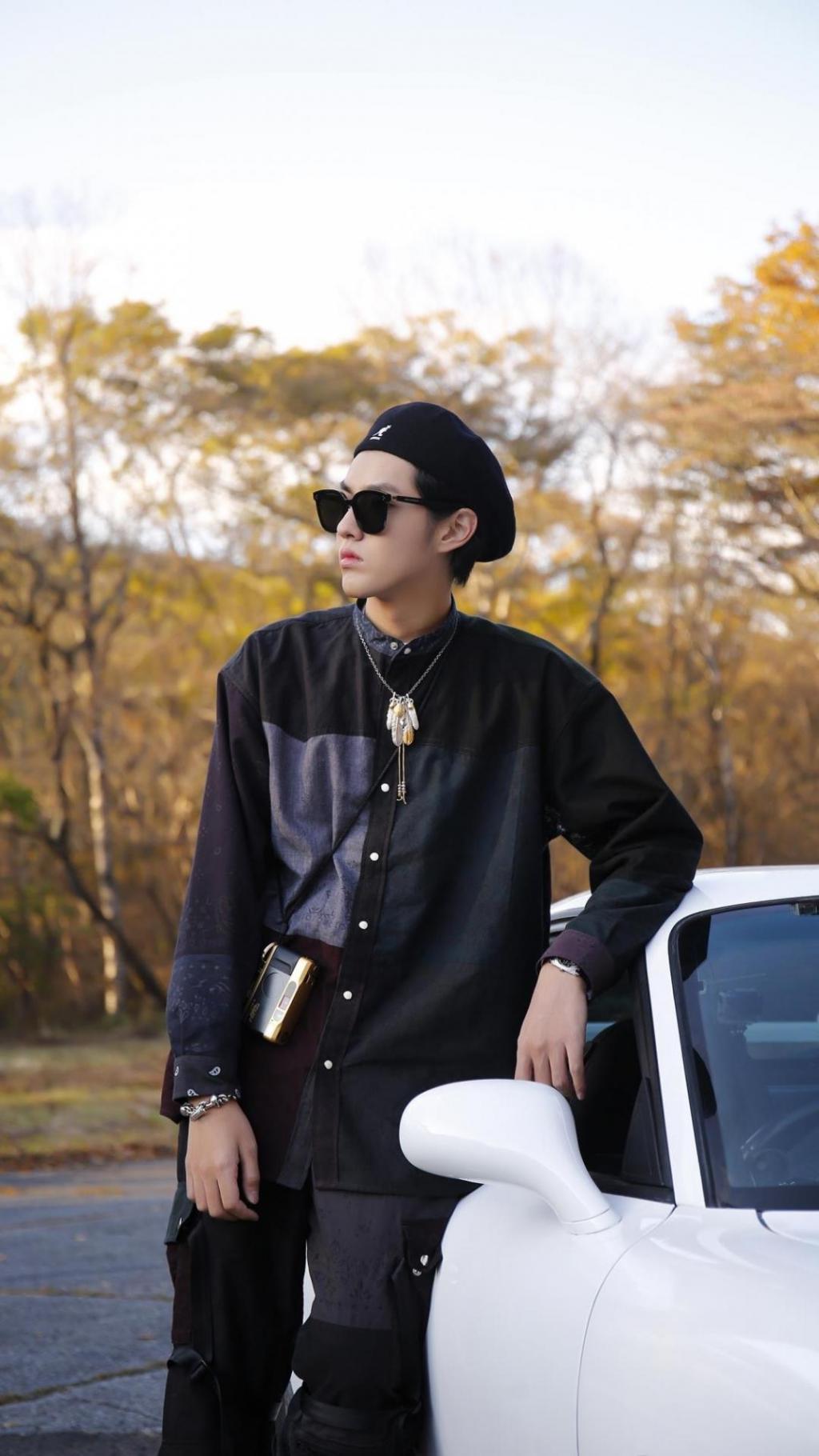 吴亦凡时尚霸气高冷街拍