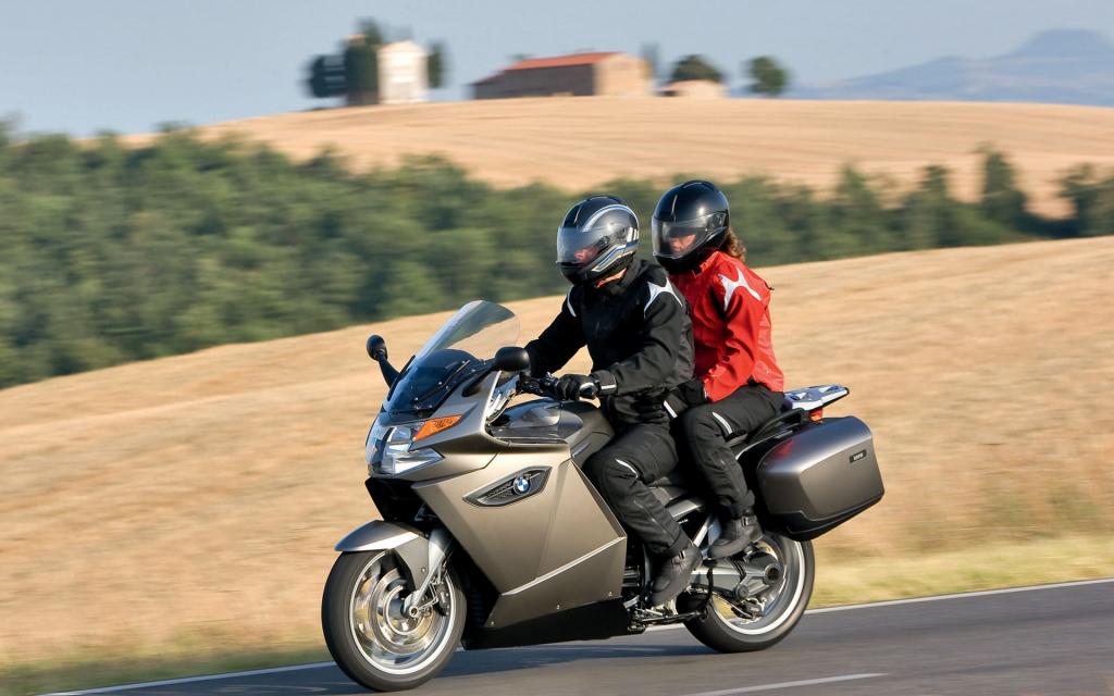 宝马 K 1300 GT摩托车