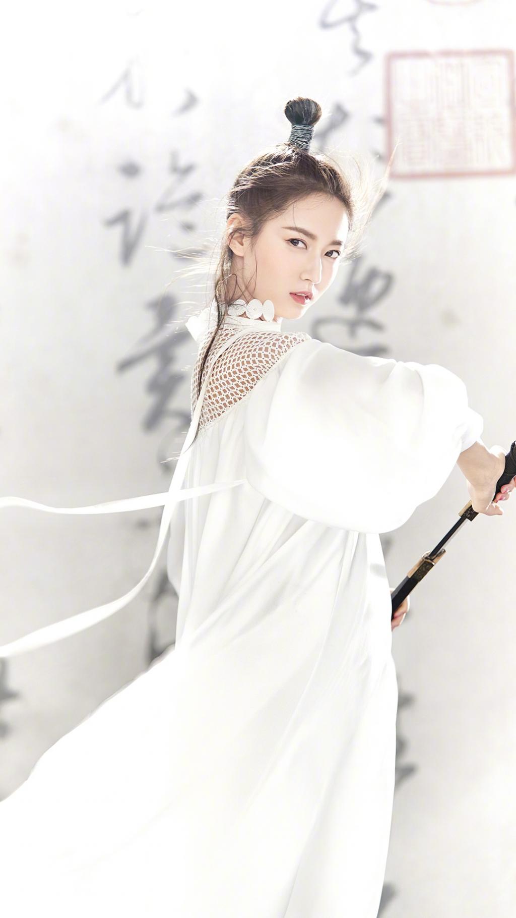 陈钰琪仙气古风写真