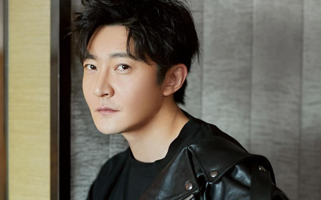 郭京飞夹克风帅气时尚个人魅力写真