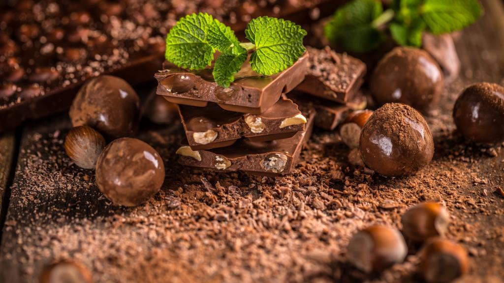 美味巧克力和可可粉图片