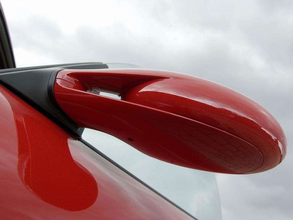 炫酷汽车局部部位特写