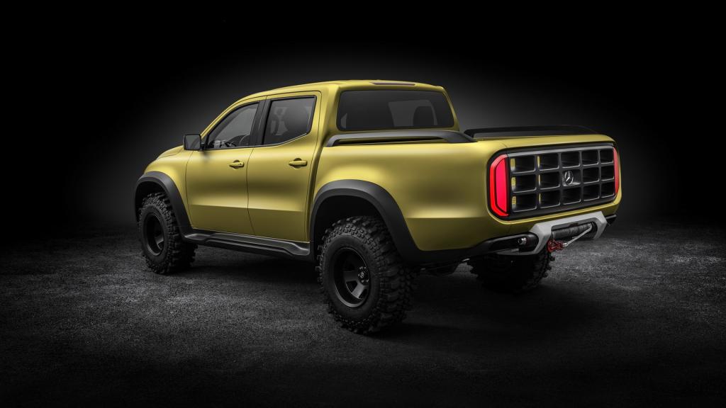  Mercedes-Benz X-Class（奔驰皮卡）