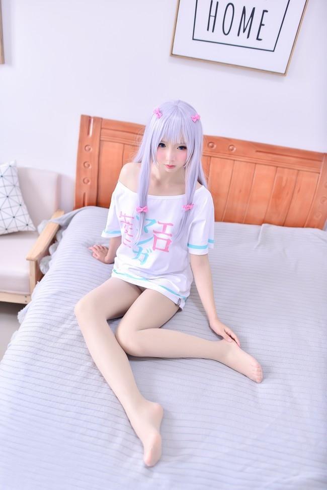 清纯少女cos和泉纱雾居家私房写真