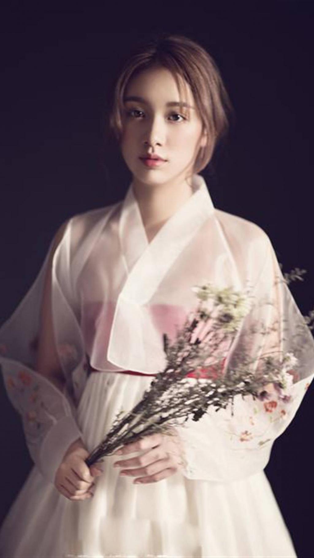 程砚秋早春梦幻写真