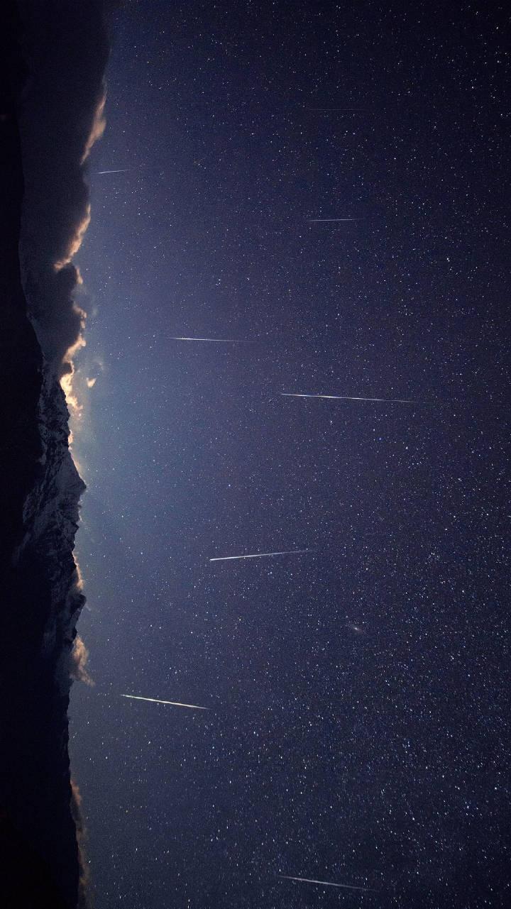 #迪拜人造流星雨