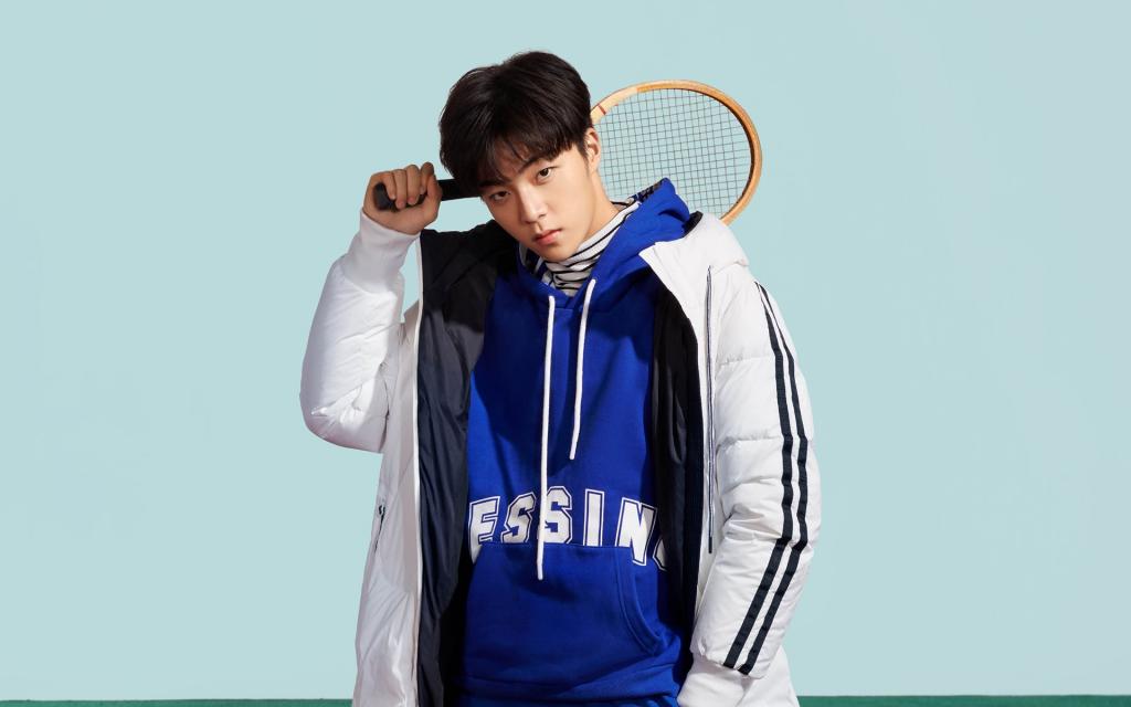 小鲜肉陈立农时尚帅气写真