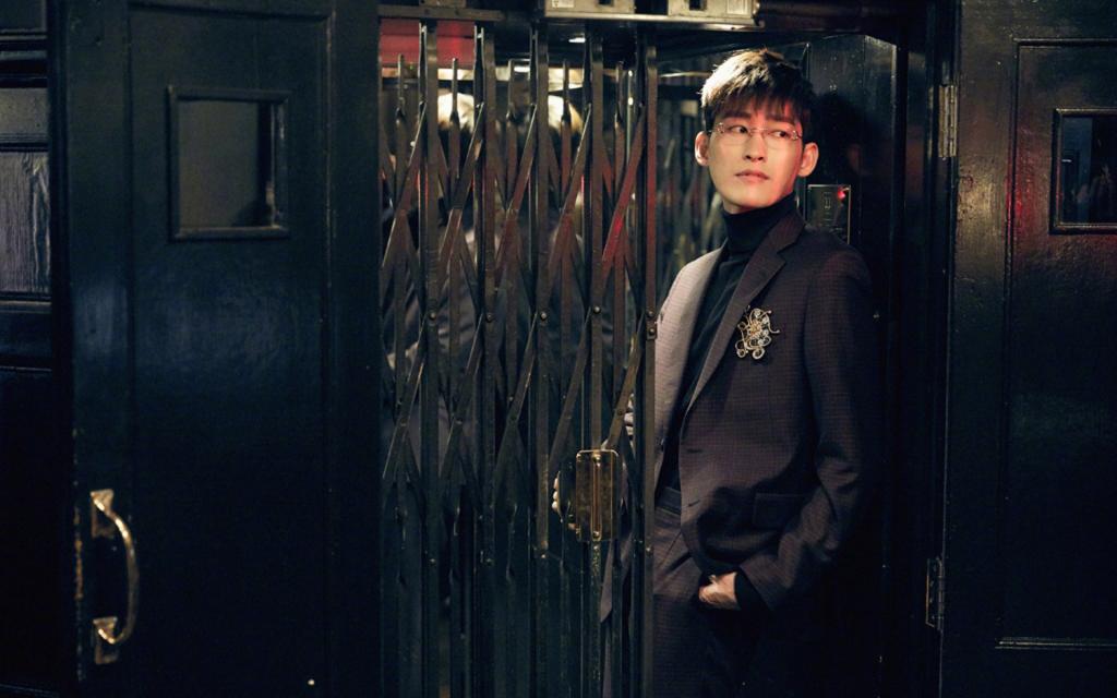 张翰全新冬日复古时尚写真