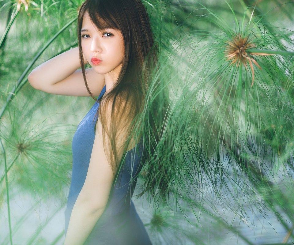 你浑身洋溢着少女的纯情