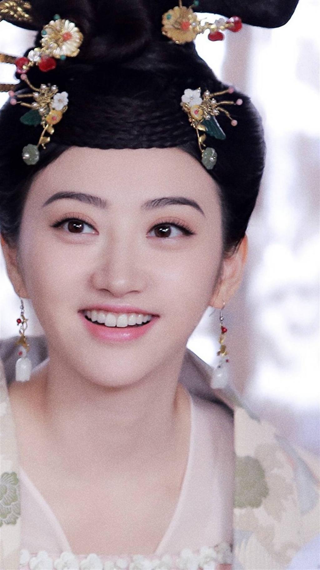 大唐荣耀景甜剧照