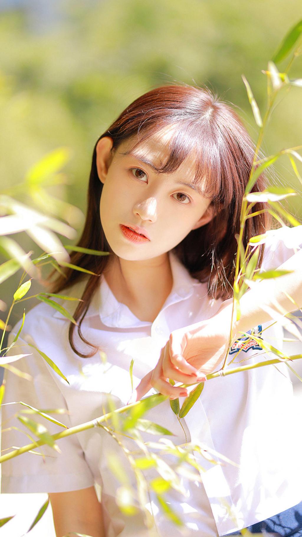 清纯校服美女写真