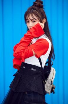 新生代演员安悦溪街拍-3