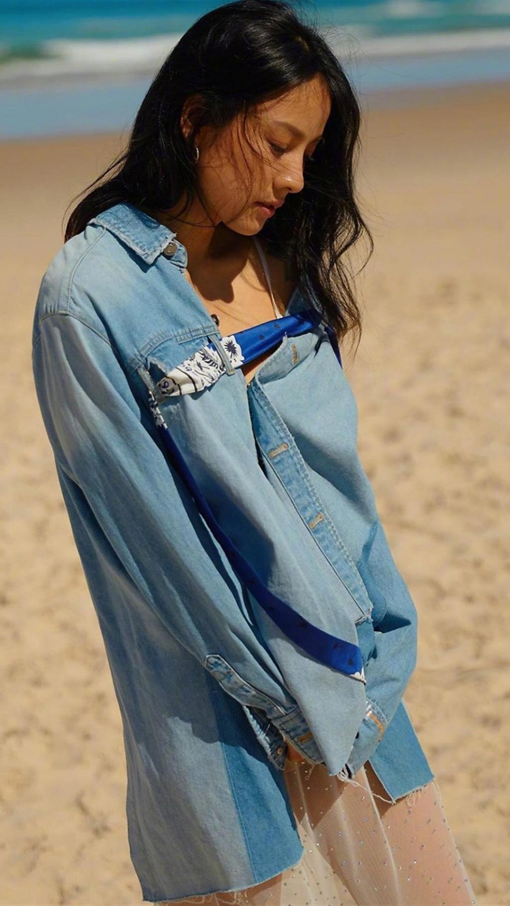 李孝利时尚杂志写真