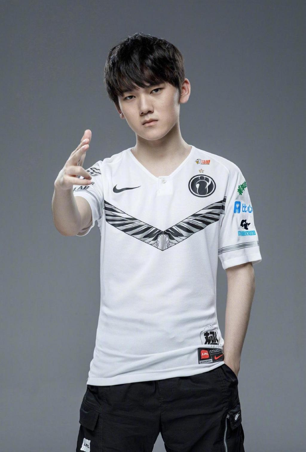 2019年英雄联盟全球总决赛IG出战名单