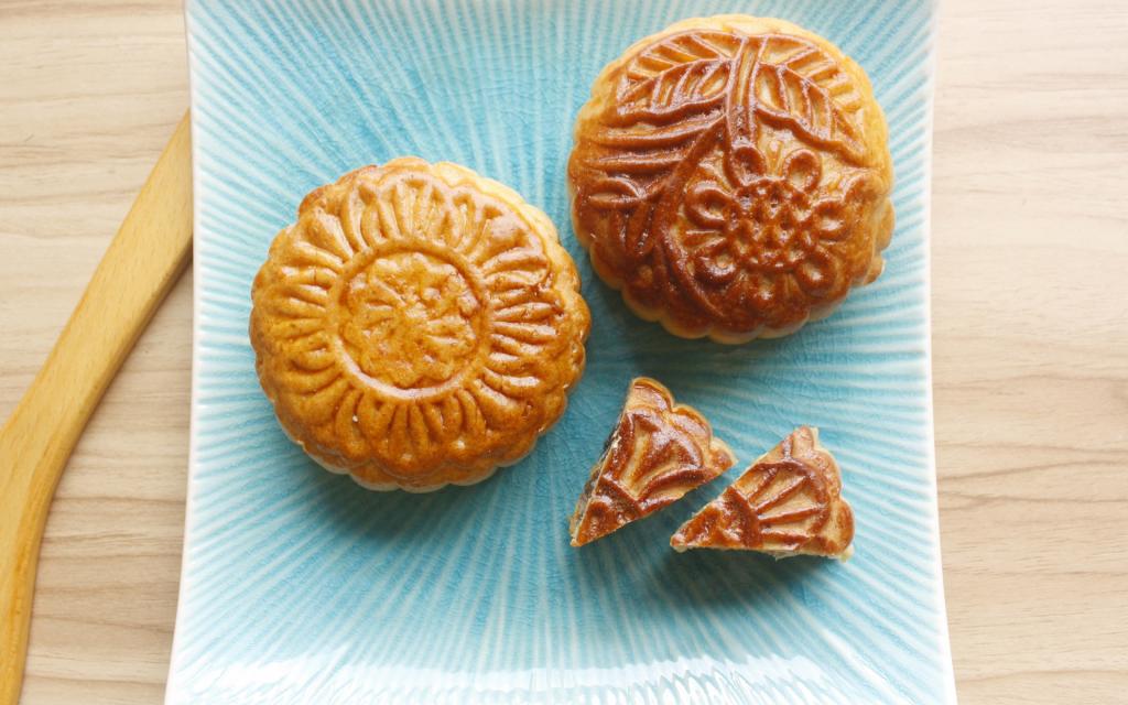 中秋节美味的月饼