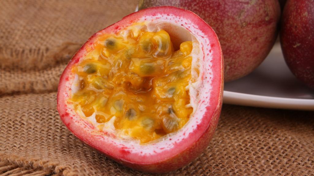 酸甜百香果图片