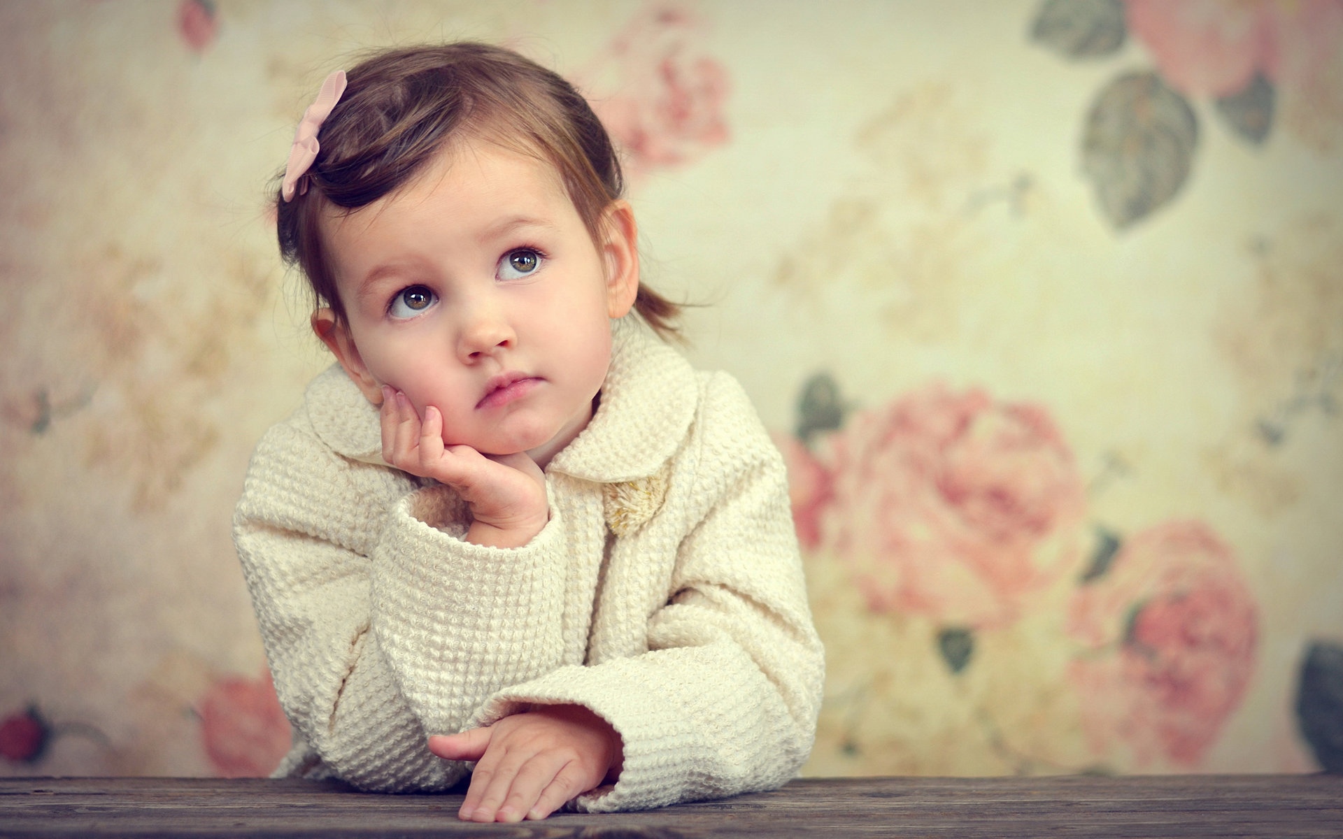 可爱小女孩图片,高清图片,电脑桌面-壁纸族