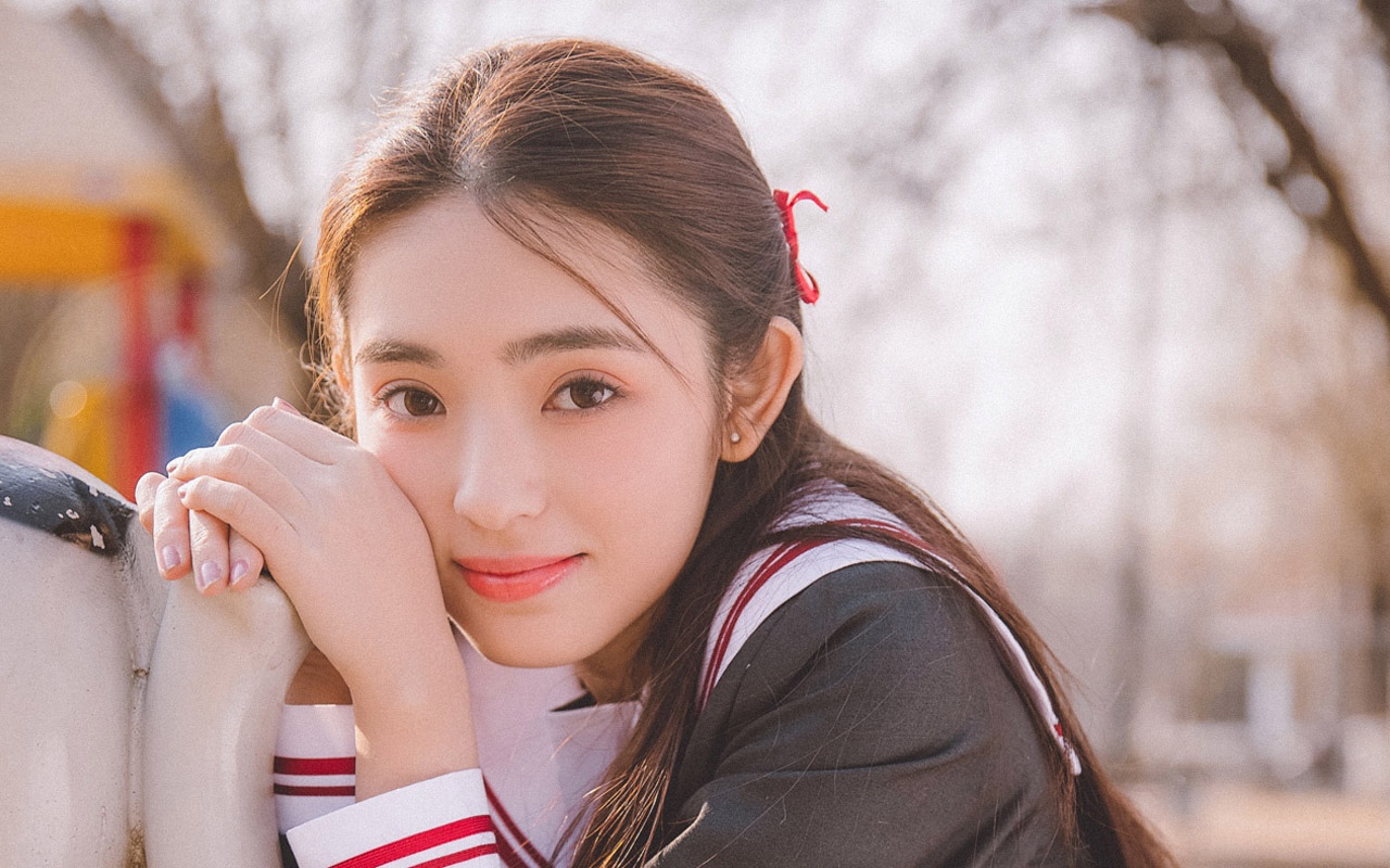 校园美女清纯甜美写真,高清图片-壁纸族