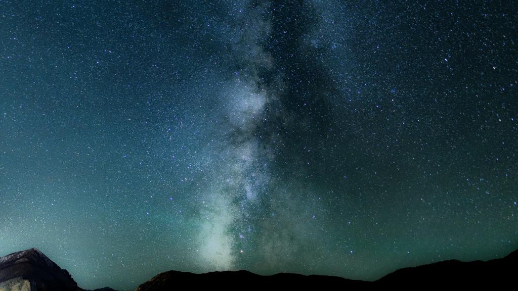 繁星点点的天空