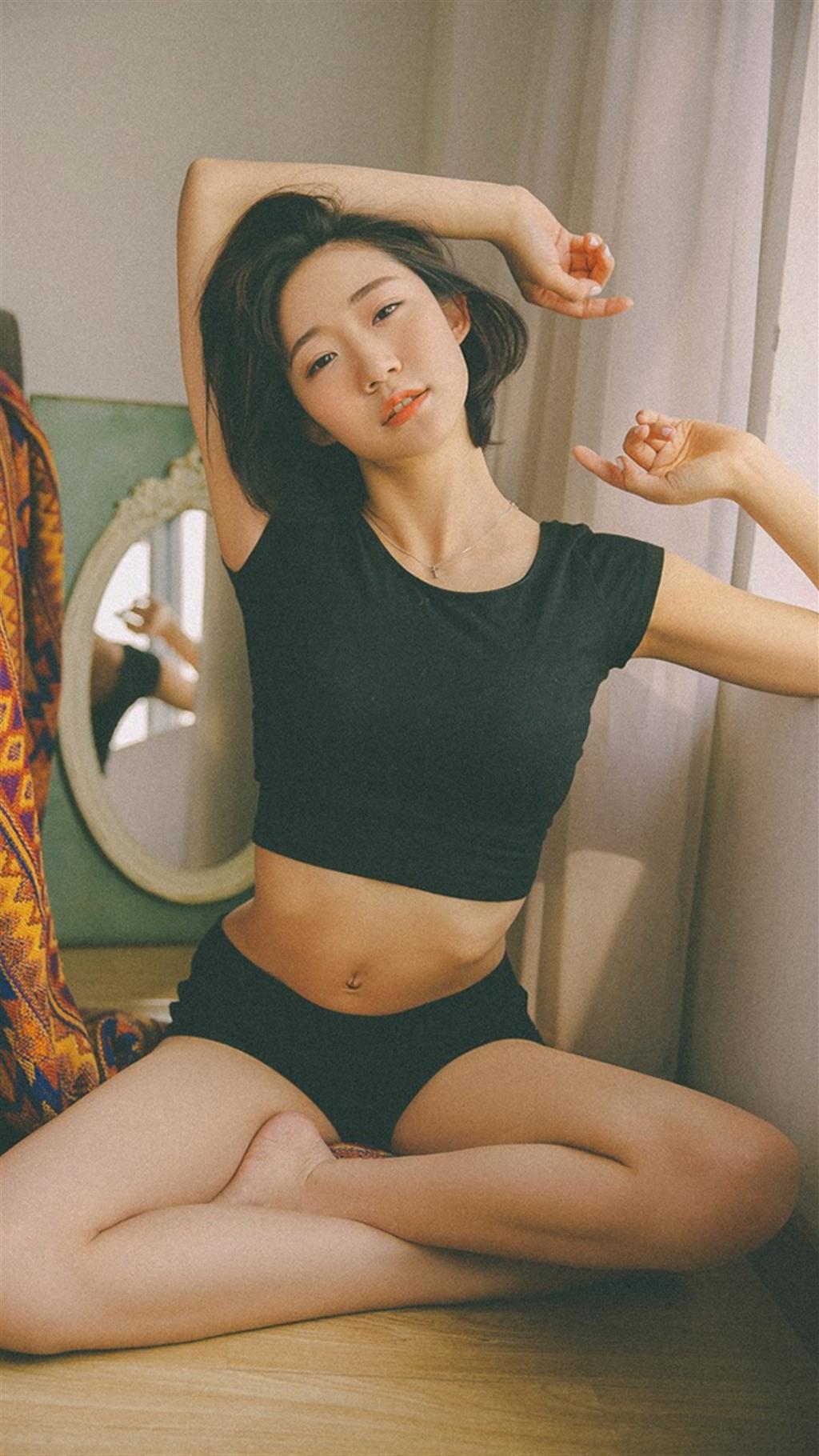 长腿阳光活力御姐写真