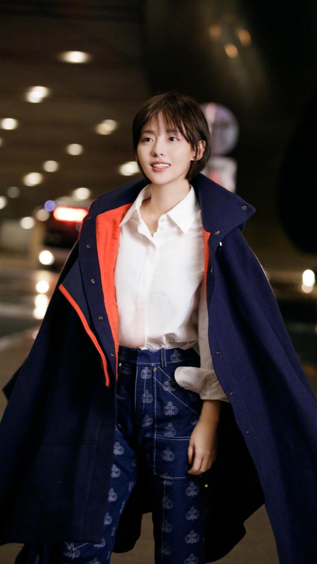 张嘉倪时尚写真