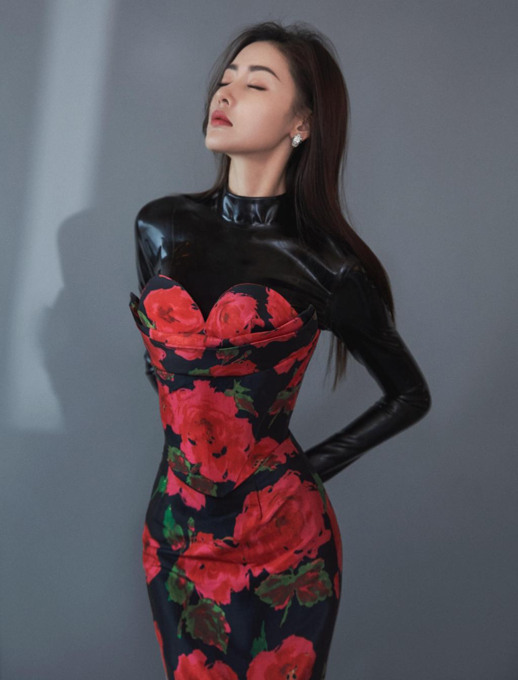 张天爱性感迷人写真